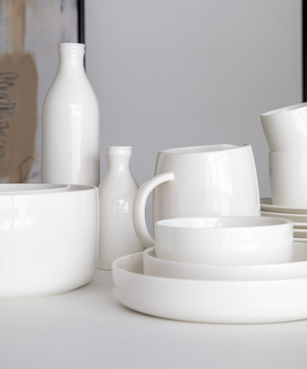 Tableware in porcelain